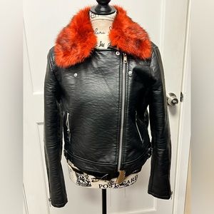 Forever 21 faux fur collar faux leather Moto jacket